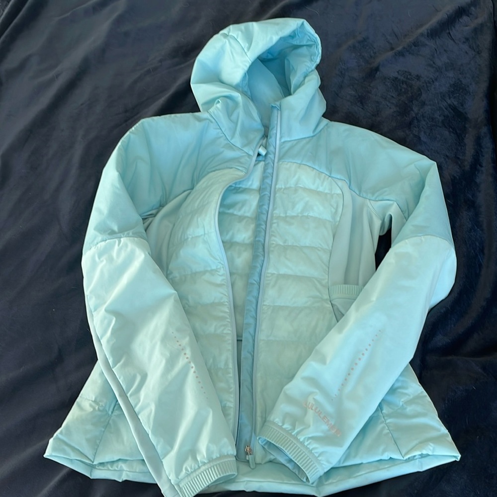 Lululemon Down for it all jacket, size 8, light blue, excellent condition!